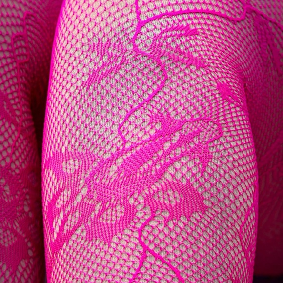 Riff Raff Fishnets - Pomegranate - Picture 3 of 9